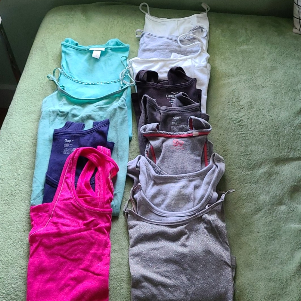 Assorted tank tops